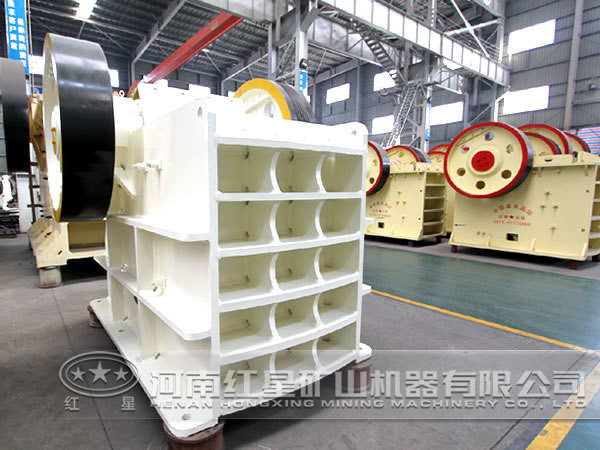 赤鐵礦破碎機(jī)