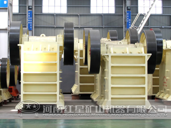 顎式破碎機(jī)