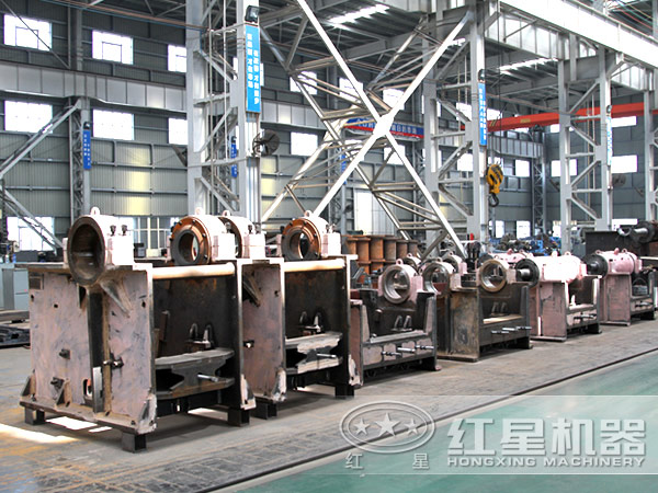 高嶺土顎式破碎機(jī)部件展示圖