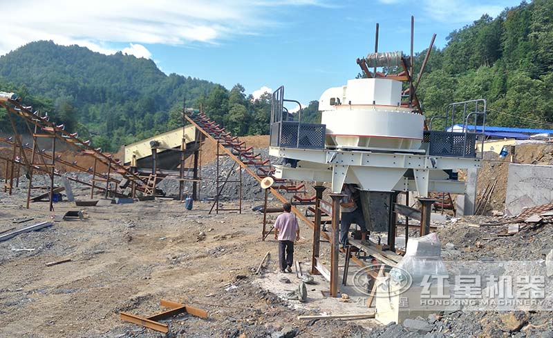 沖擊式制砂機生產(chǎn)現(xiàn)場實拍圖
