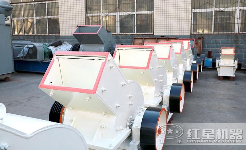 時(shí)產(chǎn)10方錘式破碎機(jī)