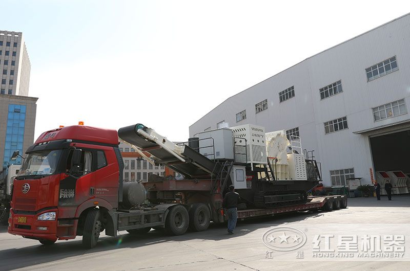 履帶移動式石子破碎機從車間直接發(fā)貨