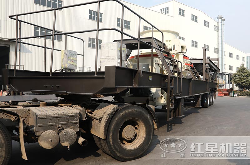 車載式流動(dòng)打沙機(jī)軸距短、轉(zhuǎn)彎半徑小