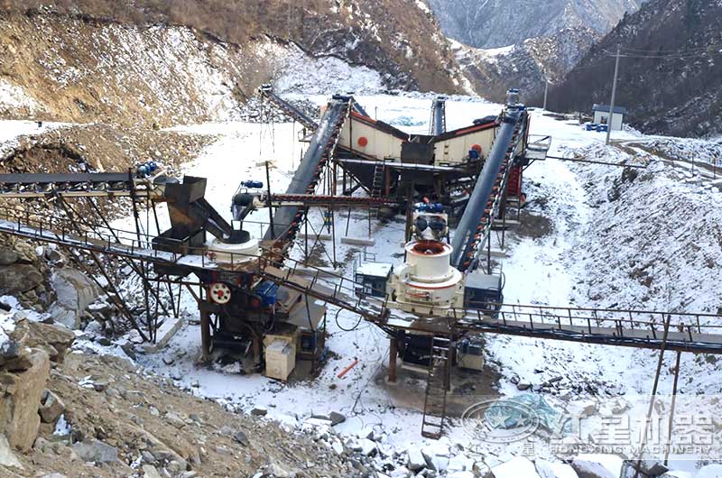 甘肅省臨夏客戶(hù)制砂現(xiàn)場(chǎng)實(shí)拍圖