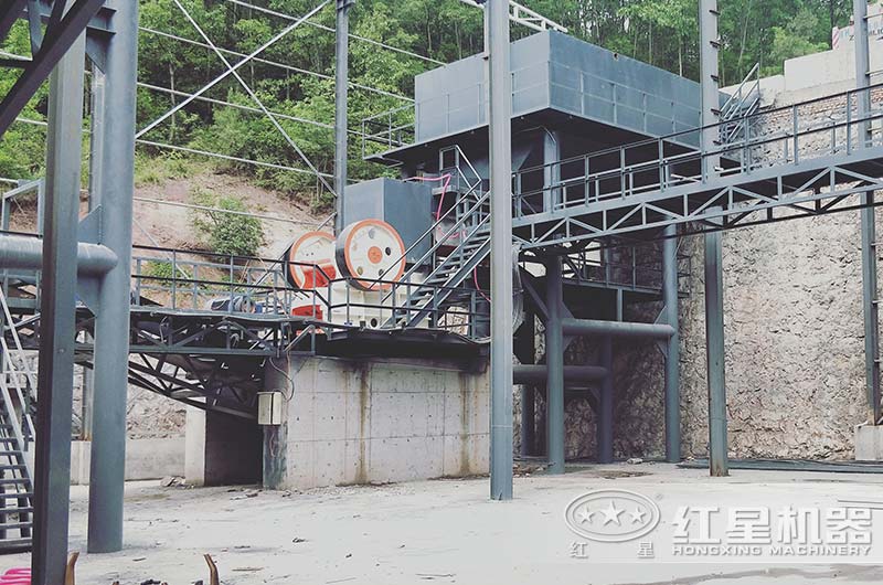 四川客戶機制砂作業(yè)現(xiàn)場