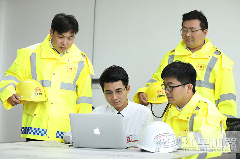 技術(shù)人員隨時(shí)為您服務(wù) 技術(shù)人員隨時(shí)為您服務(wù)