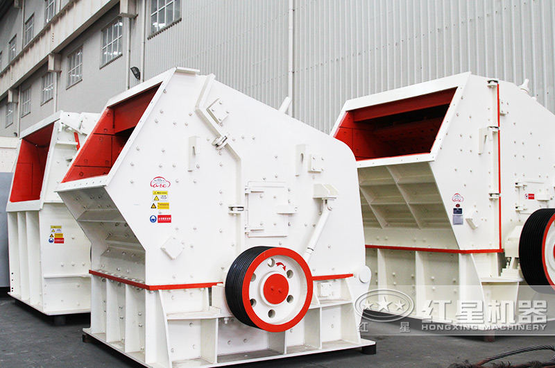 反擊式石子制砂破碎機(jī) 反擊式石子制砂破碎機(jī)