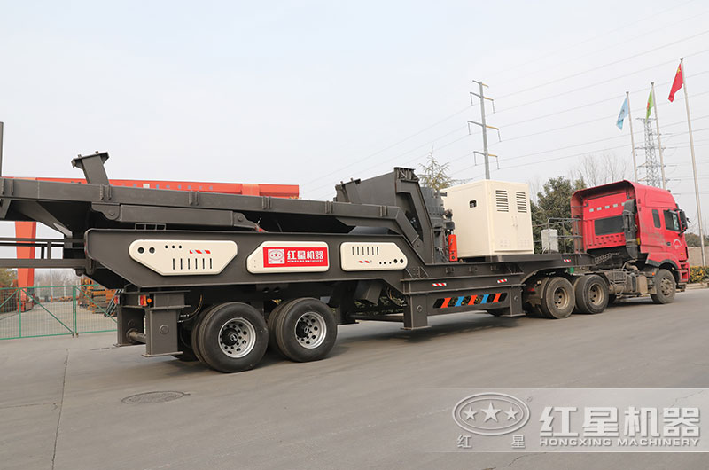 小型建筑垃圾回收粉碎機發(fā)往山東