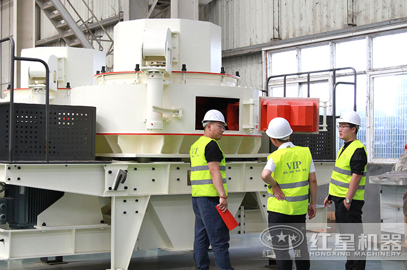 客戶到紅星設(shè)備生產(chǎn)車間實(shí)地考察