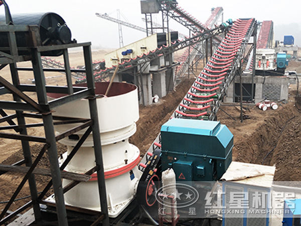 單缸圓錐破碎機(jī)生產(chǎn)現(xiàn)場(chǎng)實(shí)拍圖 單缸圓錐破碎機(jī)生產(chǎn)現(xiàn)場(chǎng)實(shí)拍圖