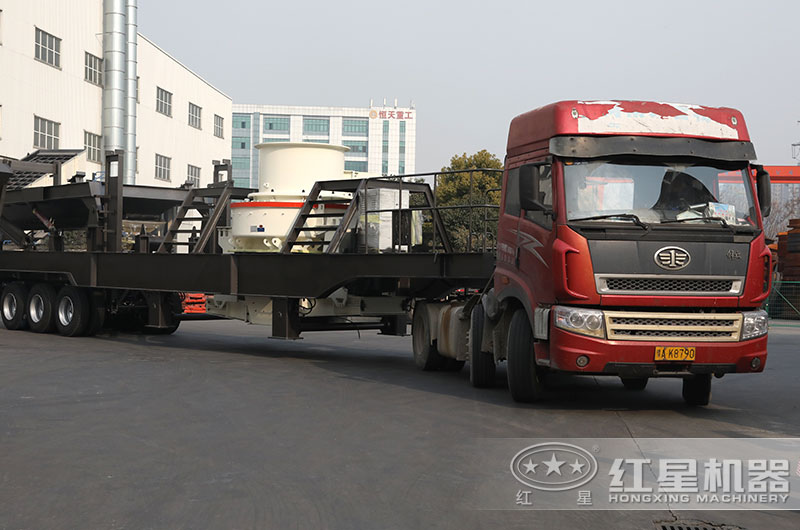 流動沖擊式制砂機 靈活機動、轉(zhuǎn)彎半徑小