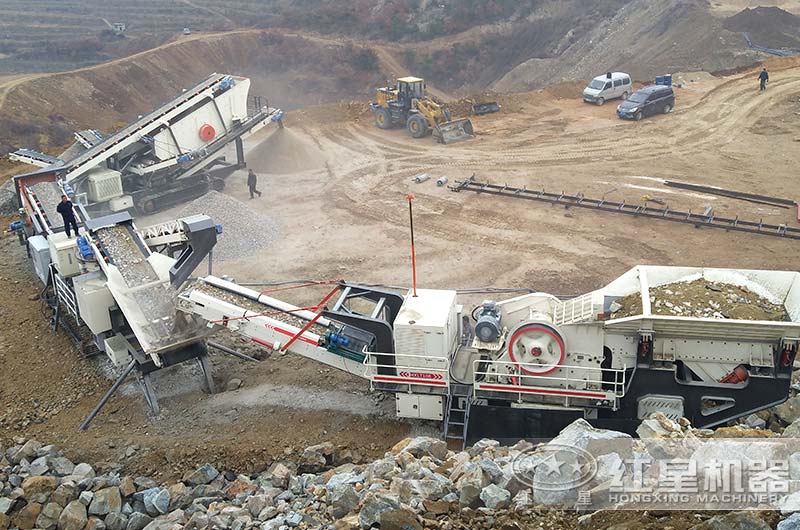 時(shí)產(chǎn)200噸移動(dòng)制砂機(jī)一體式生產(chǎn)現(xiàn)場(chǎng)圖片