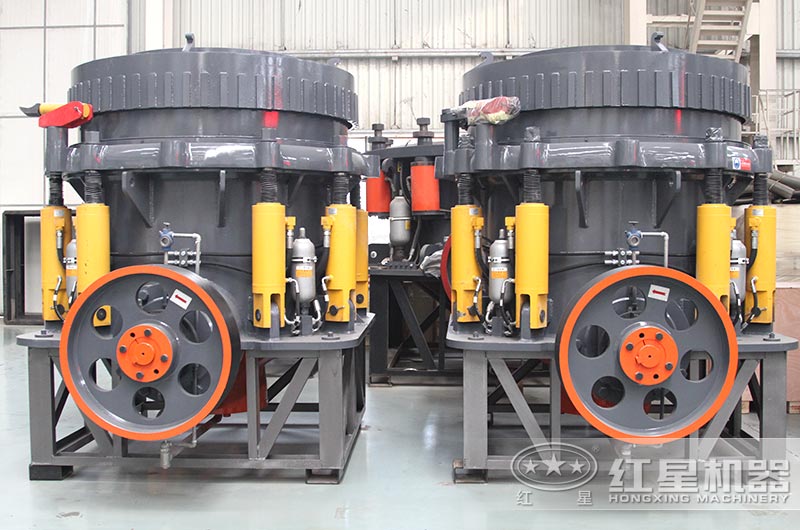 圓錐式粉碎機(jī)使用壽命長