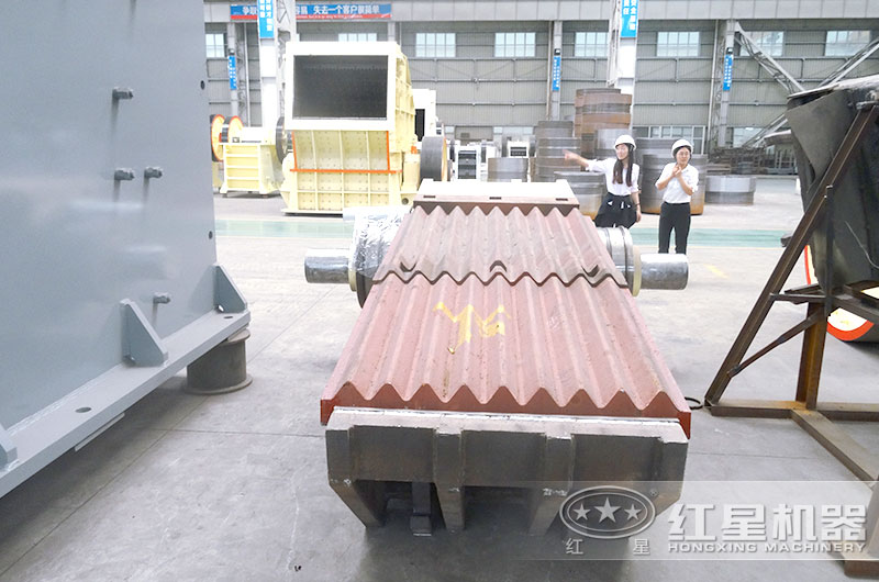 顎式破碎機(jī)的顎板
