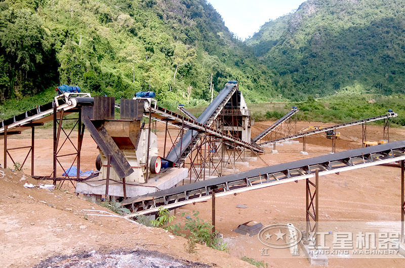 水泥破碎生產(chǎn)現(xiàn)場