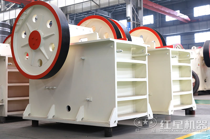 顎式破碎機車間實拍圖 顎式破碎機車間實拍圖