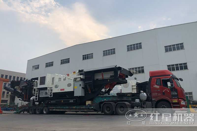 移動(dòng)柴油石料粉碎機(jī)